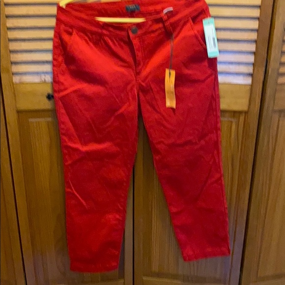 NWT Apple red capri jeans - Picture 1 of 7
